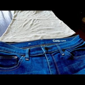 Buy jeans get a top for free